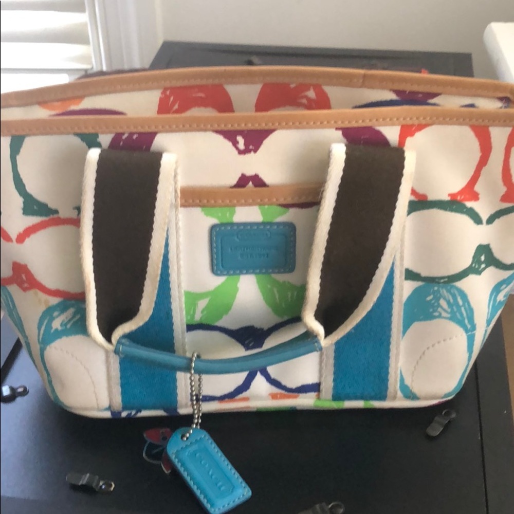 Small coach bag multicolor great for summer